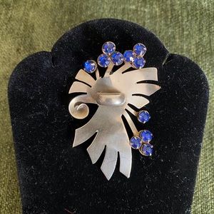 Vintage Brookraft Brooch